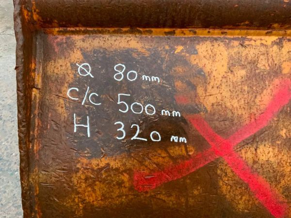 72" GRADING BUCKET......80mm PINS........952. 377206241