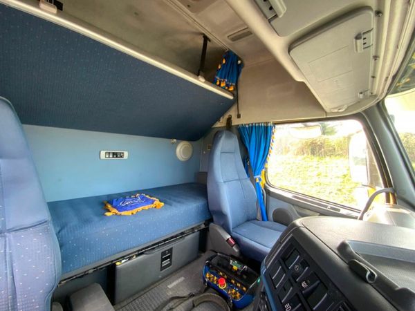 Volvo Other 32t REARLIFT  53t/mt  REMOTE FASSI CRA 377206280