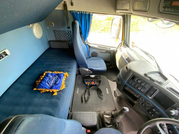 Volvo Other 32t REARLIFT  53t/mt  REMOTE FASSI CRA 377206286