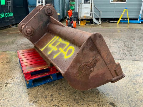 10ft GRADING BUCKET...........90mm PINS.......1470 377206359