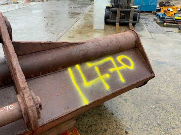 10ft GRADING BUCKET...........90mm PINS.......1470 377206361