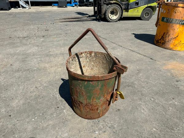 100 ltr CONCRETE TIPPING RUBBLE SKIP POT...727. 377206407