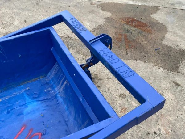 1000lt SELF TIPPING BOAT SKIP.....SITE CRANE...112 377206516