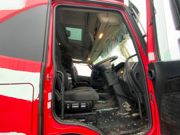 Iveco Other S / WAY CHASSIS CAB.   PARTS AND SPARE 377206528