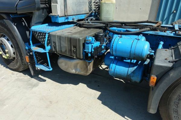 Iveco Stralis AT440S46T/P S-A.....***PARTS AND SPA 377206653