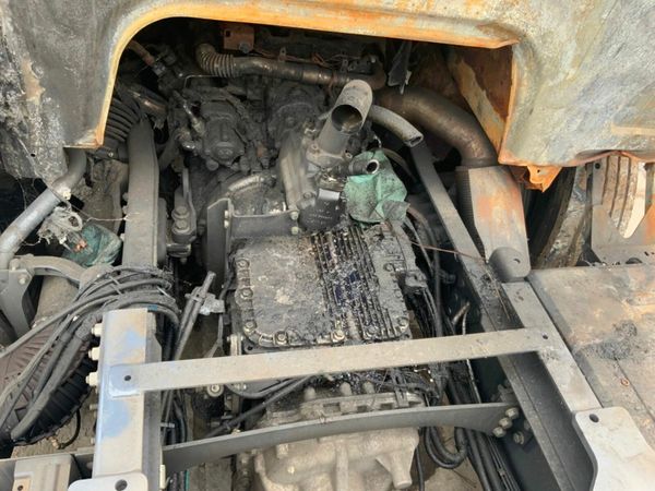 Renault D D320 REAR LIFT PARTS AND SPARES. 377206702