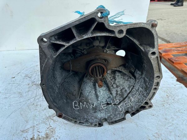 2011 BMW E90...320D  GEARBOX ....P8G35 377207346