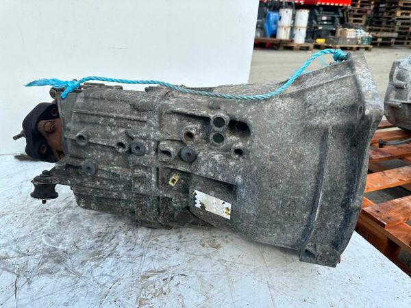 2011 BMW E90...320D  GEARBOX ....P8G35 377207347