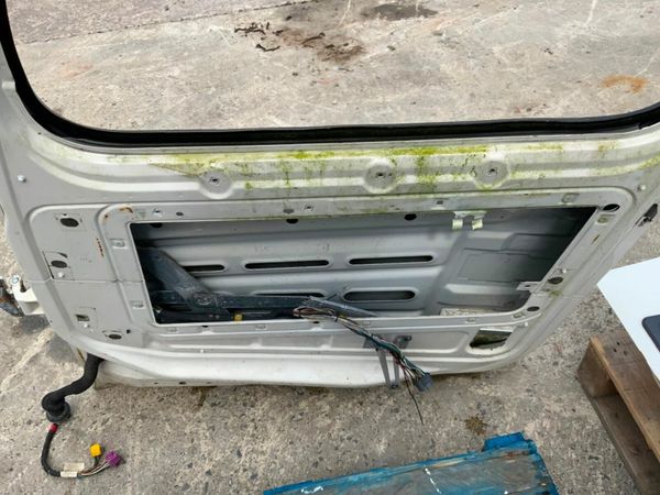 Volvo FH DRIVER / PASSENGER DOORS........VERSION 2 377207370