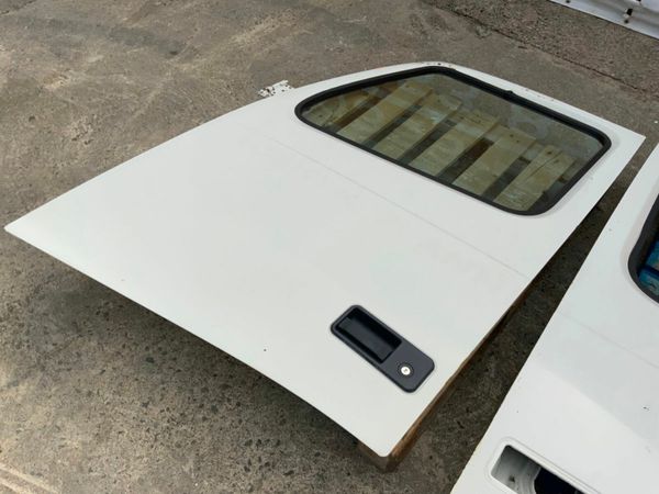 Volvo FH DRIVER / PASSENGER DOORS........VERSION 2 377207379