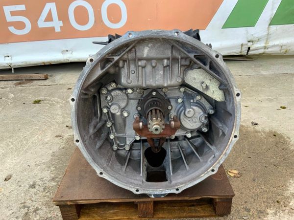 Iveco Stralis 12 SPEED ZF AUTOMATIC GEARBOX......1 377207332