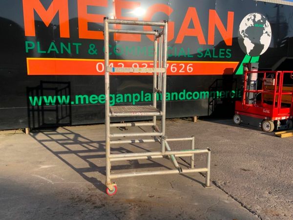 FOLDING PODIUM / ACCESS PLATFORM.........1216t. 377207484