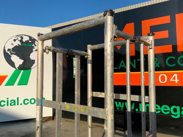 FOLDING PODIUM / ACCESS PLATFORM.........1216t. 377207487