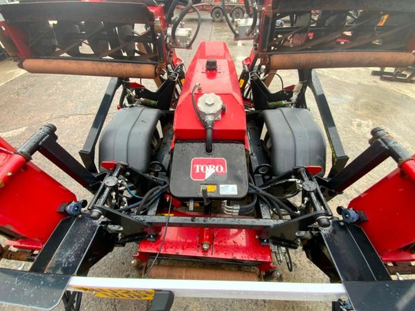 2018 TORO tn 7490 FINISHING MOWER......16ft WIDE. 377207573