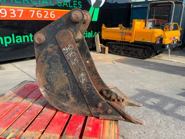 12"  DIGGING BUCKET.....45mm PINS......392v. 377207750