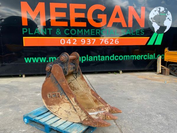 18" JCB DIGGING BUCKET......65mm PINS......381v. 377207763