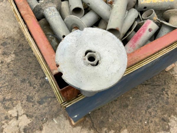 GALVANISED BOLT DOWN HANDRAIL BRACKETS. 377207802