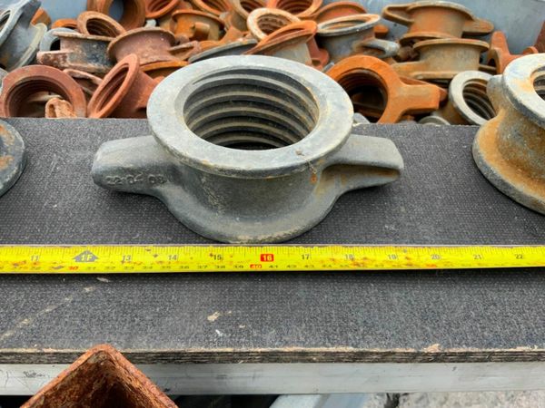 REPLACEMENT MULTIPROP NUTS...80mm I.d.. 377207812