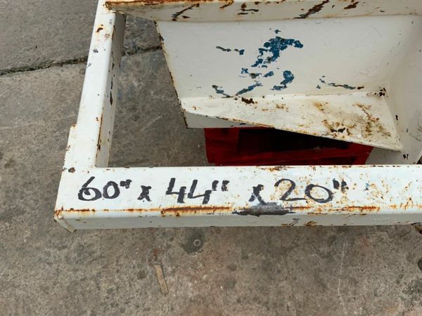 CONQUIP 500lt SELF TIPPING BOAT SKIP.........371c. 377207830