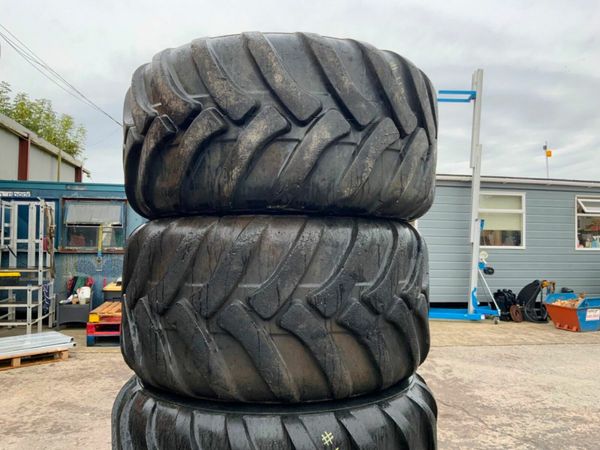 500/600/22.5.......9 TONNE DUMPER TYRES....1124. 377207944