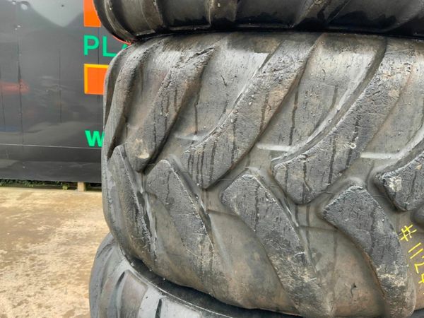 500/600/22.5.......9 TONNE DUMPER TYRES....1124. 377207949