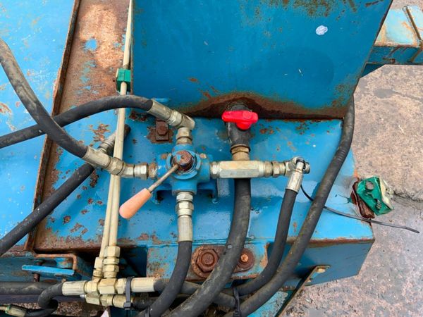 2016 CONQUIP ROAD SWEEPER COLLECTOR....4156. 377207977