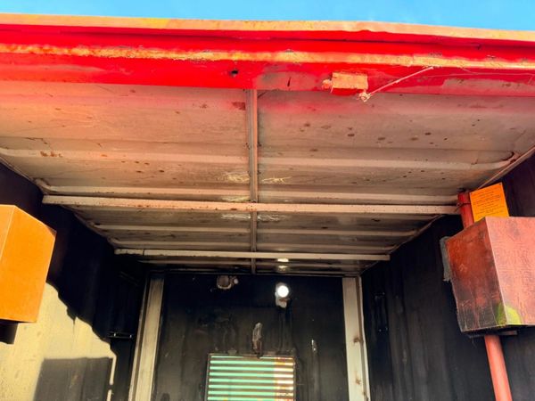 12 x 8 GENERATOR CONTAINER....... 813 P 377208069