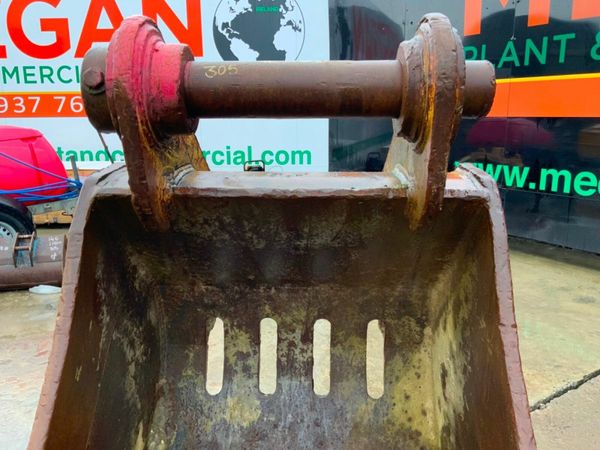 36" DIGGING BUCKET......100mm PINS........305f 377208099