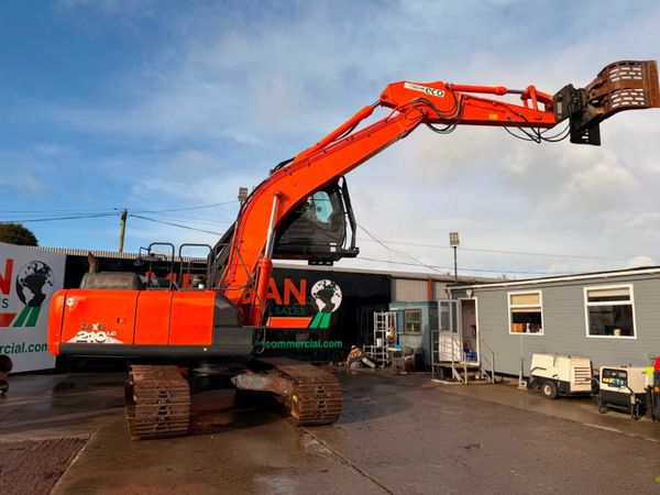 2018 HITACHI 210 DEMOLITION HIGH RISE GRAB.. 377208032