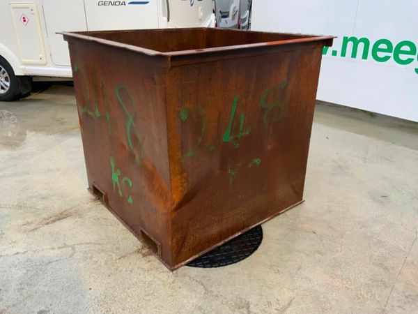 STEEL STORAGE CUBE....SCRAP METAL.....13v. 377208242