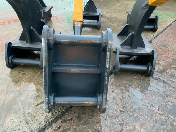 NEW 13 TONNE RIPPER TOOTH.....65mm PINS....1311 377208278