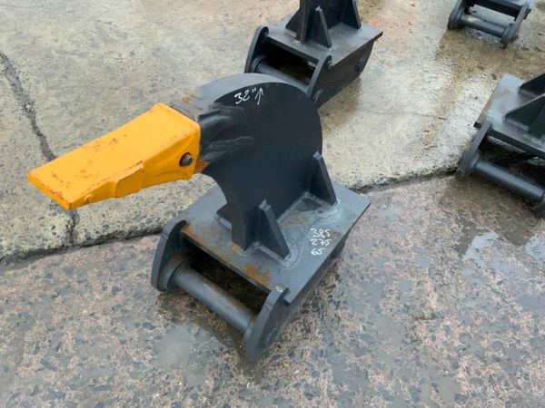 NEW 13 TONNE RIPPER TOOTH.....65mm PINS....1311 377208290