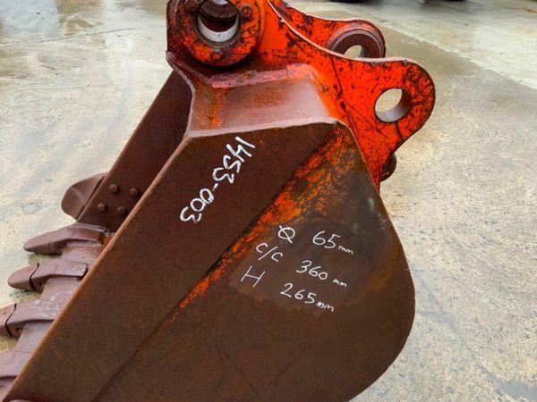 35" DIGGING BUCKET....65mm PINS........003. 377208331