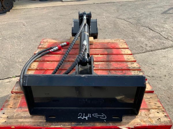 MINI SKID STEER BUCKET ATTACHMENT.....309w. 377208460