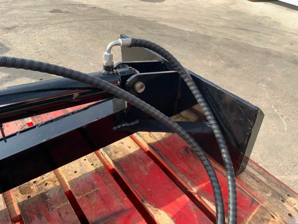 MINI SKID STEER BUCKET ATTACHMENT.....309w. 377208464