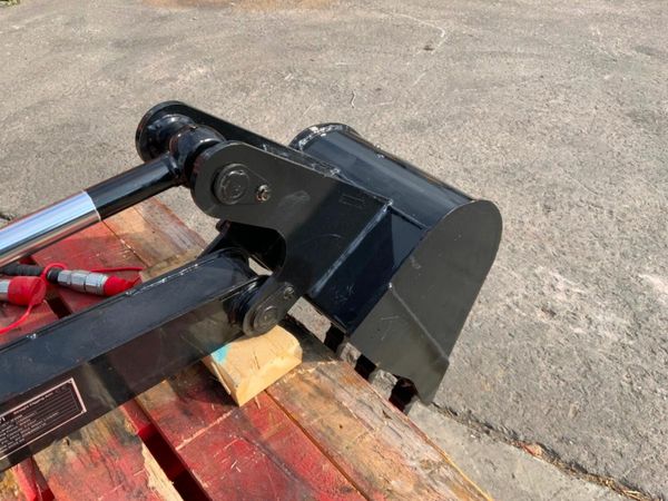MINI SKID STEER BUCKET ATTACHMENT.....309w. 377208468
