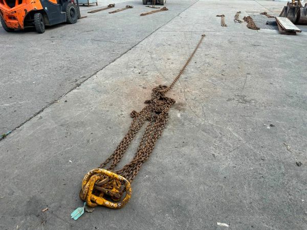 5.5 Metre ...6.7 ton ...lifting chains 4 LEG ..... 377208574