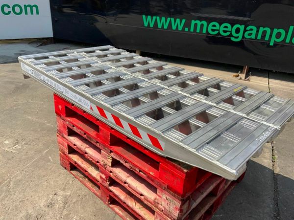 20t   ALUMINIUM TRAILER LOADING RAMPS.......5025. 377208504