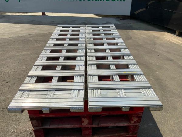 20t   ALUMINIUM TRAILER LOADING RAMPS.......5025. 377208508
