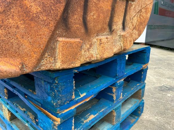 48" JCB DIGGING BUCKET.....80mm PINS.......1191t. 377208527