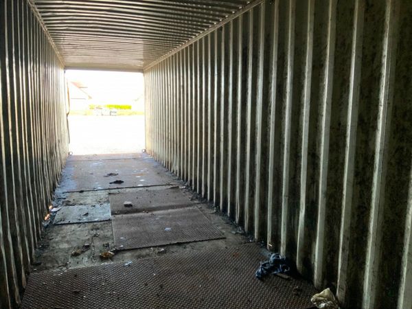 40ft STEEL SHIPPING CONTAINER 377208607