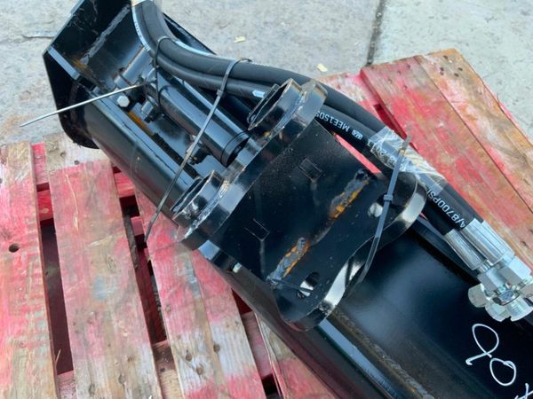 NEW 32" TILTING BUCKET....25mm PINS........220w.. 377208783