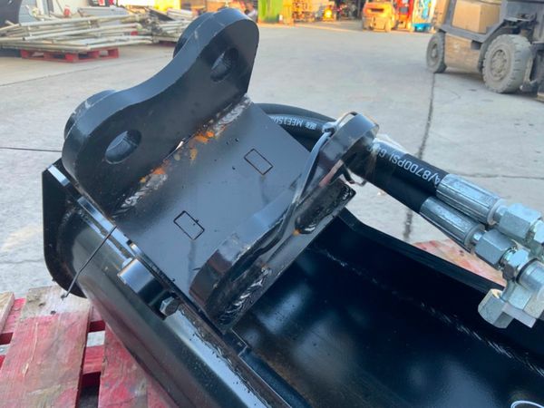 NEW 32" TILTING BUCKET....25mm PINS........220w.. 377208785