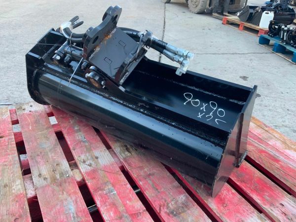 NEW 32" TILTING BUCKET....25mm PINS........220w.. 377208787