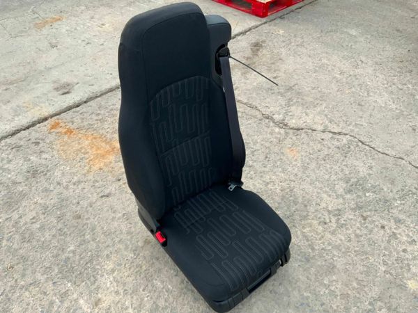 Mercedes-Benz Actros GRAMMAR SEAT 377208711