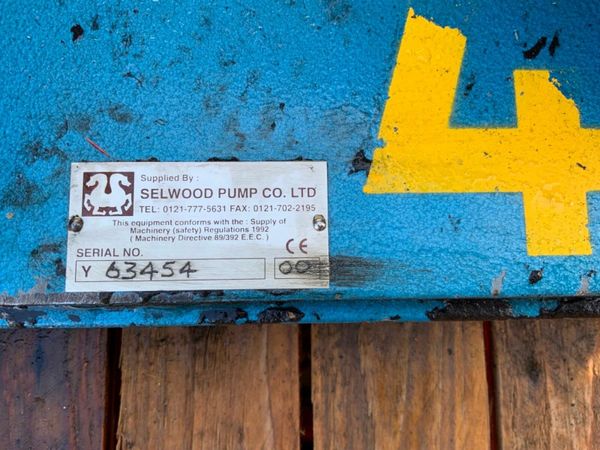 LISTER ENGINE / SELWOOD WATER PUMP......2031v 377208889