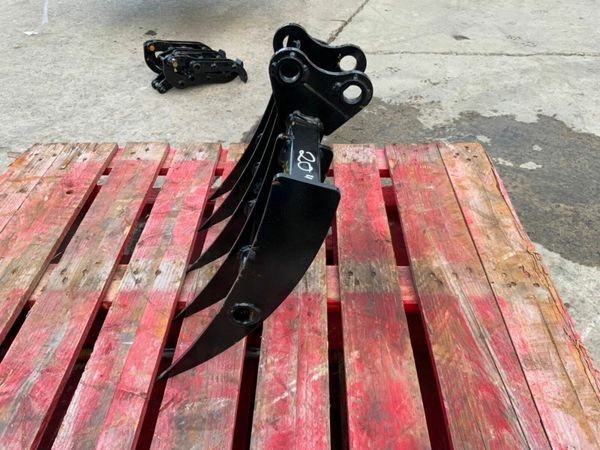 MICRO DIGGER LAWN RAKE....20mm PINS......258w. 377208822