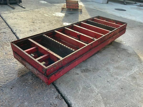 2.7mt x 0.9mt ADJUSTABLE SHUTTERING PANELS. 377209049