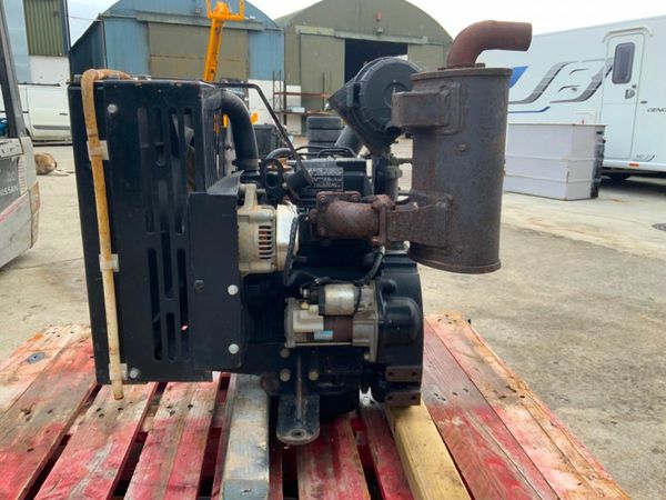 ISUZU 2CA1 DIESEL ENGINE POWER PACK.....17v 377209077