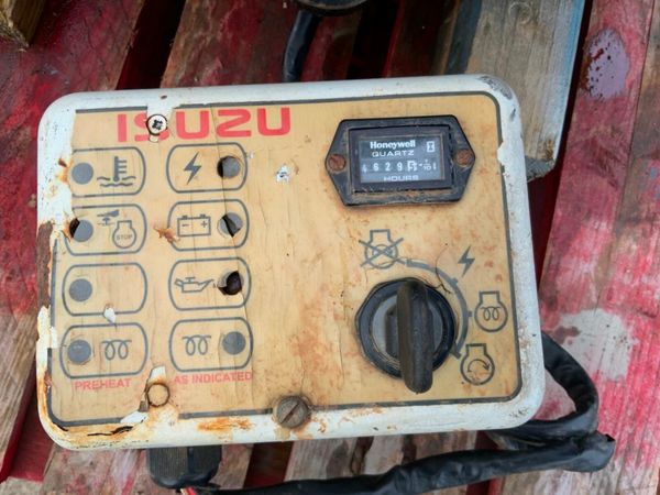 ISUZU 2CA1 DIESEL ENGINE POWER PACK.....17v 377209083